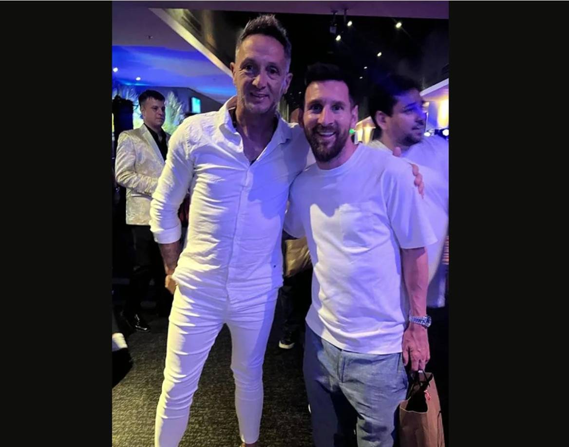 Lionel Messi despidió su gran año con una enorme fiesta para 105 invitados organizada en el centro de convenciones del Casino City Center, ubicado en el extremo sur de la ciudad santafesina de Rosario. 