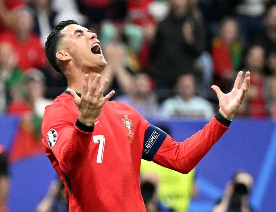 Cristiano Ronaldo se vio frustrado en todo el partido al no poder marcar.