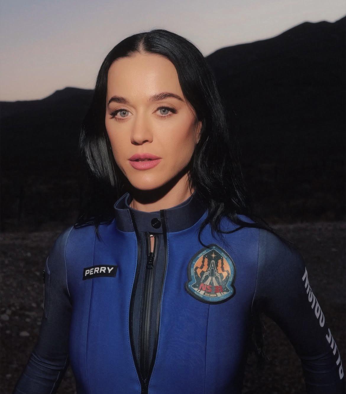 Katy Perry y Lauren Sánchez viajan al espacio en la primera misión femenina de Blue Origin