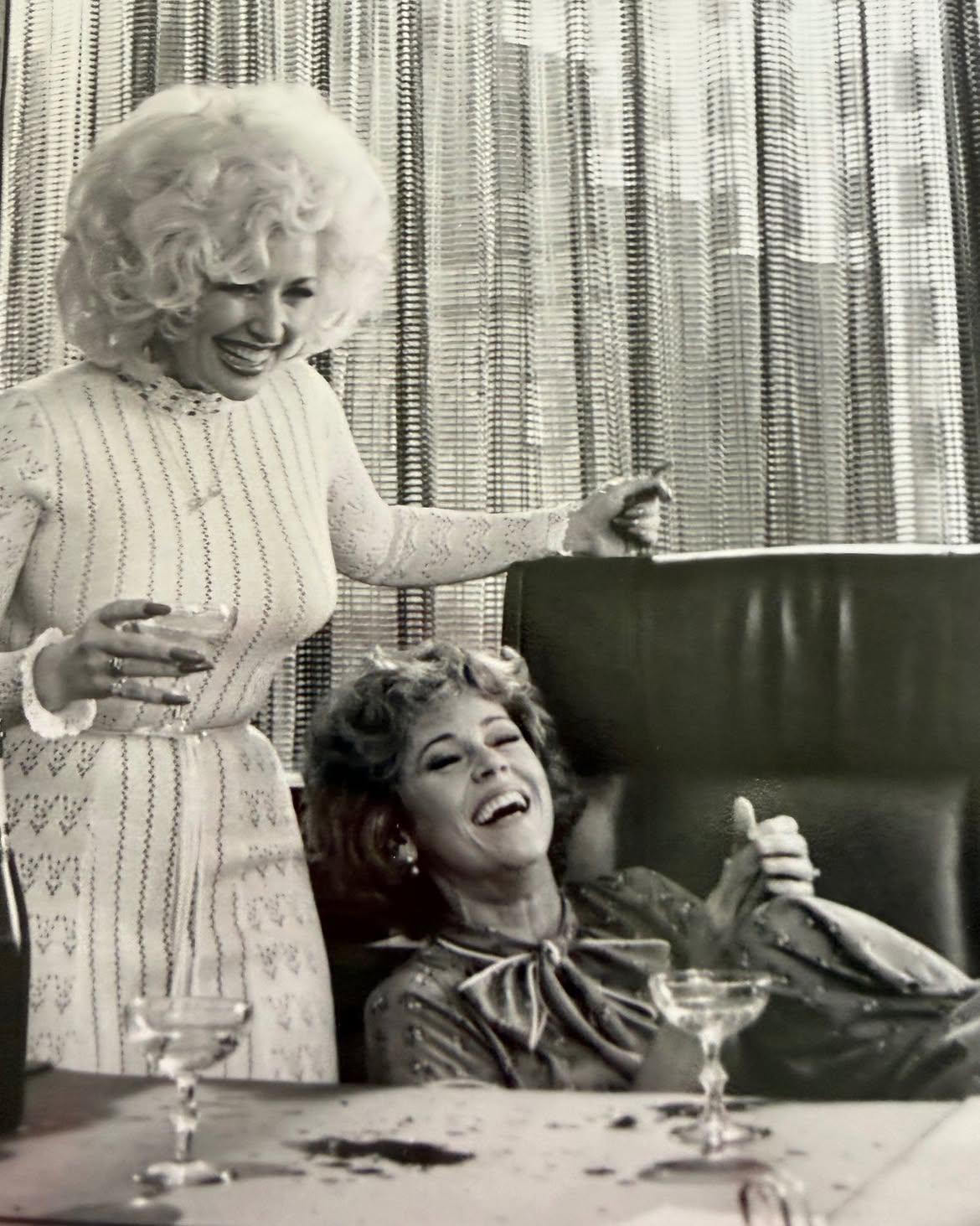 Hollywood lamenta la muerte de Dolly Parton