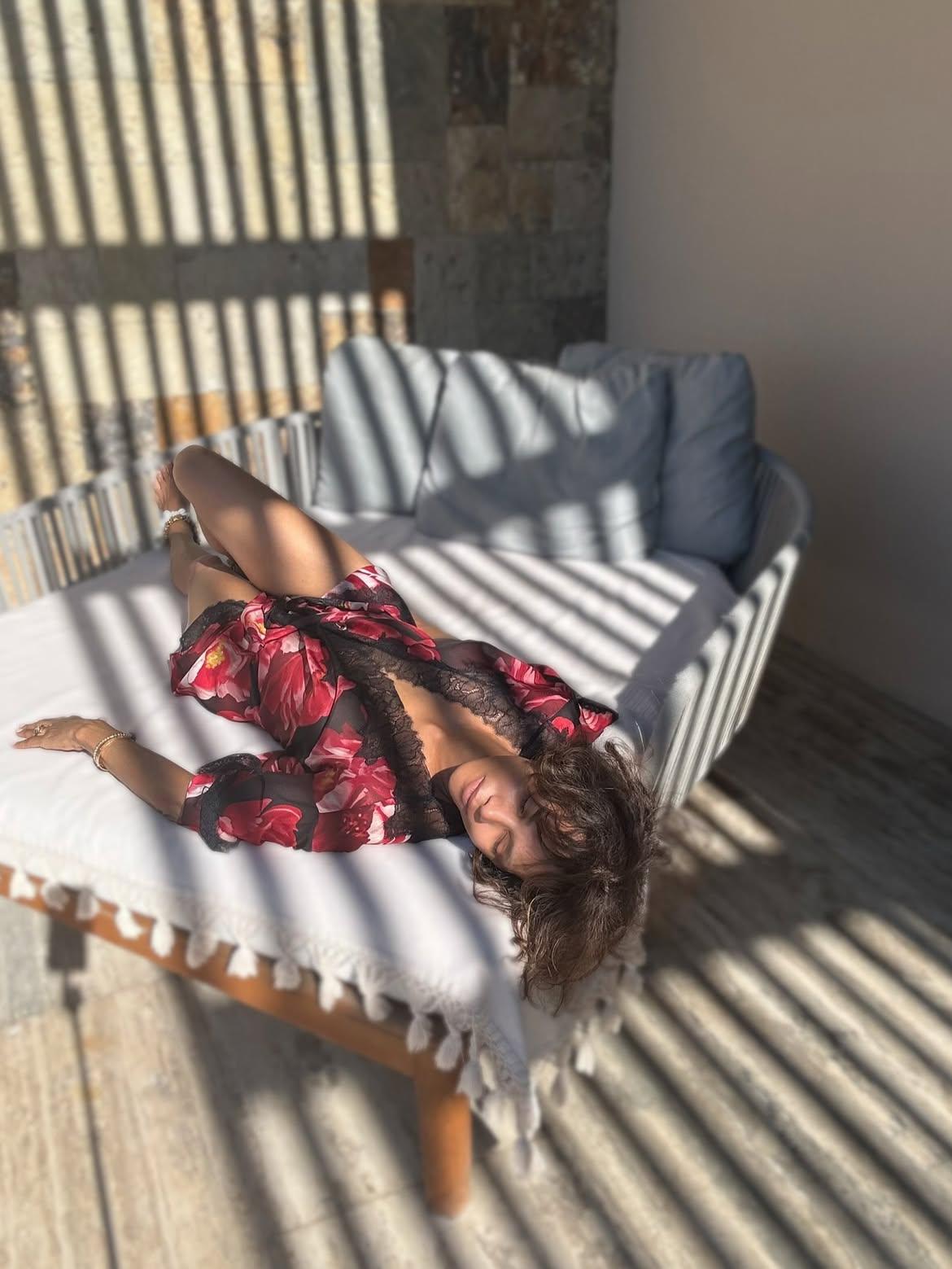 Sol, mar y bikinis: así celebra Halle Berry sus 60 años en Fiji