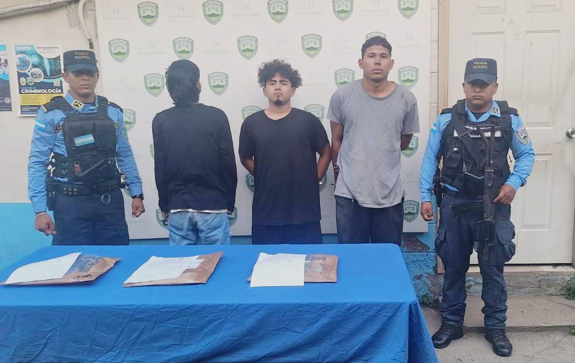 Capturan a taxista VIP y dos compinches acusados de robo en La Lima