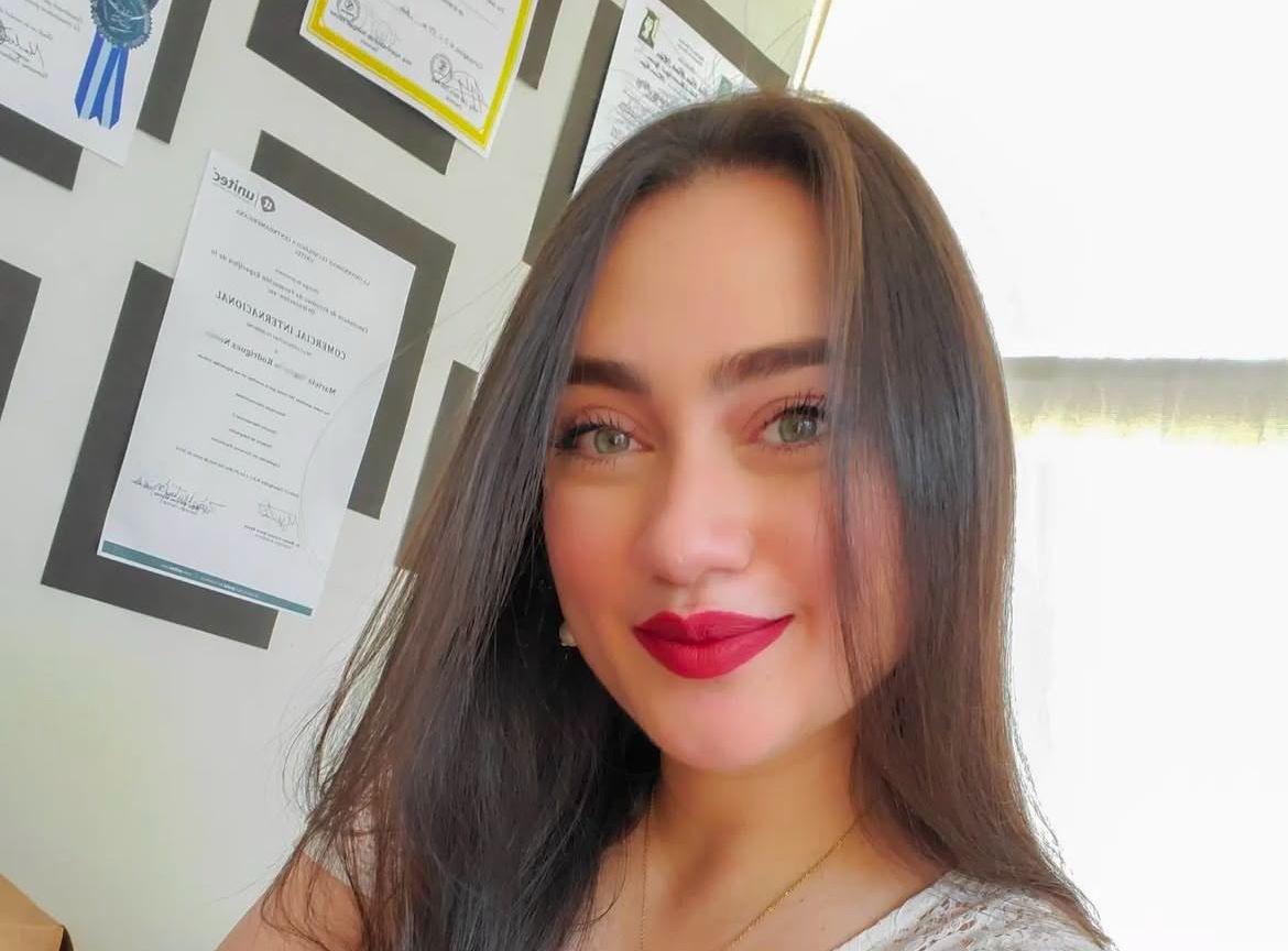 Precandidata de Libre propone eliminar “octava” estrofa del Himno Nacional