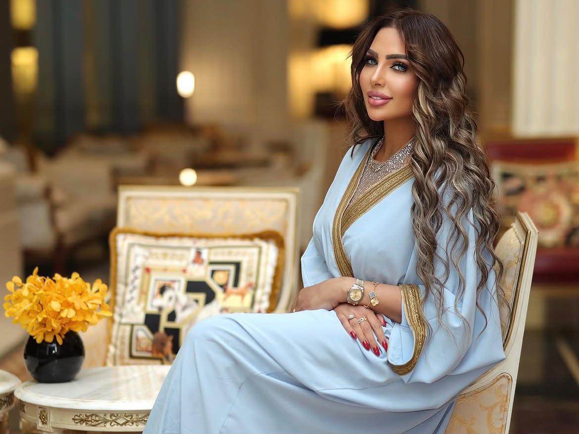 Condenan a muerte a la famosa presentadora de televisión Sarah Khalifa