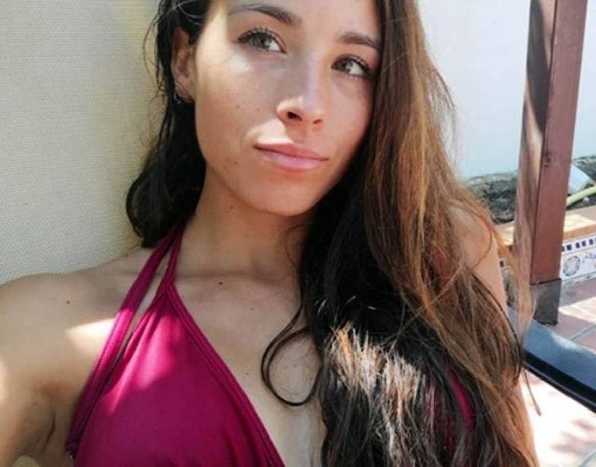 La joven fue atendida de inmediato por los servicios de emergencia y se habilitó un helicóptero para su traslado a un hospital pero se encontraba en parada respiratoria y no respondió a las maniobras de reanimación.