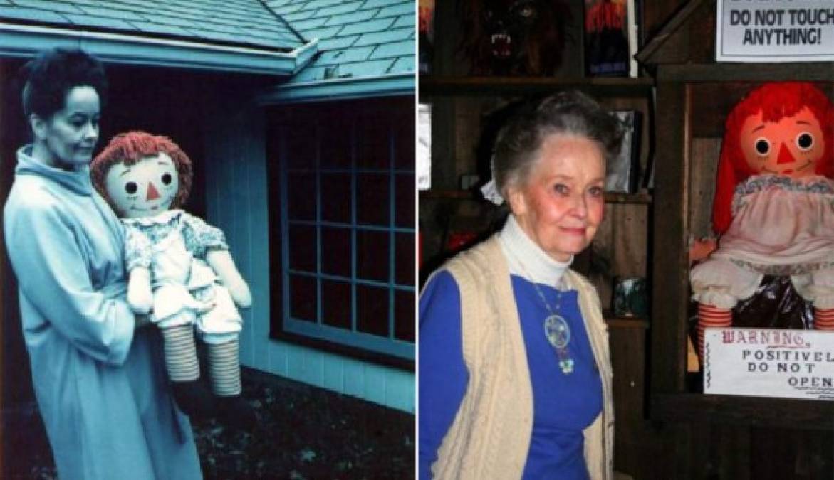 <br/>Lorraine Warren con la verdadera muñeca de Annabelle.<br/>