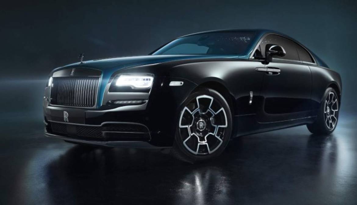 El Rolls-Royce Black Badge Wraith es uno de los vehículos más lujosos del mundo