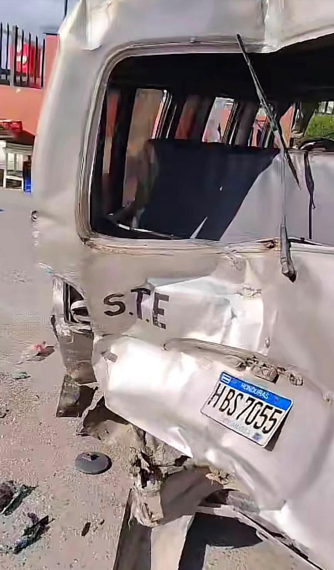 Múltiple choque provocado por bus rapidito deja varios heridos  en Choloma