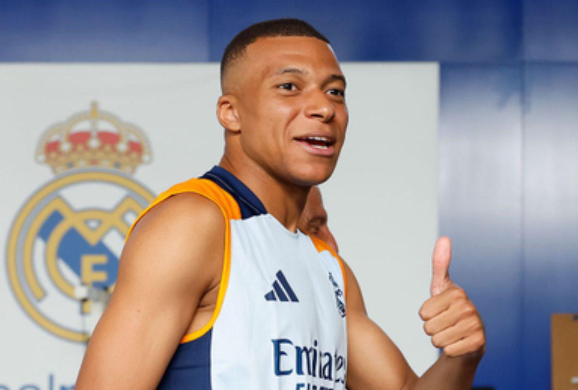 Real Madrid: Mbappé entrena por primera vez y en su debut podría ser campeón