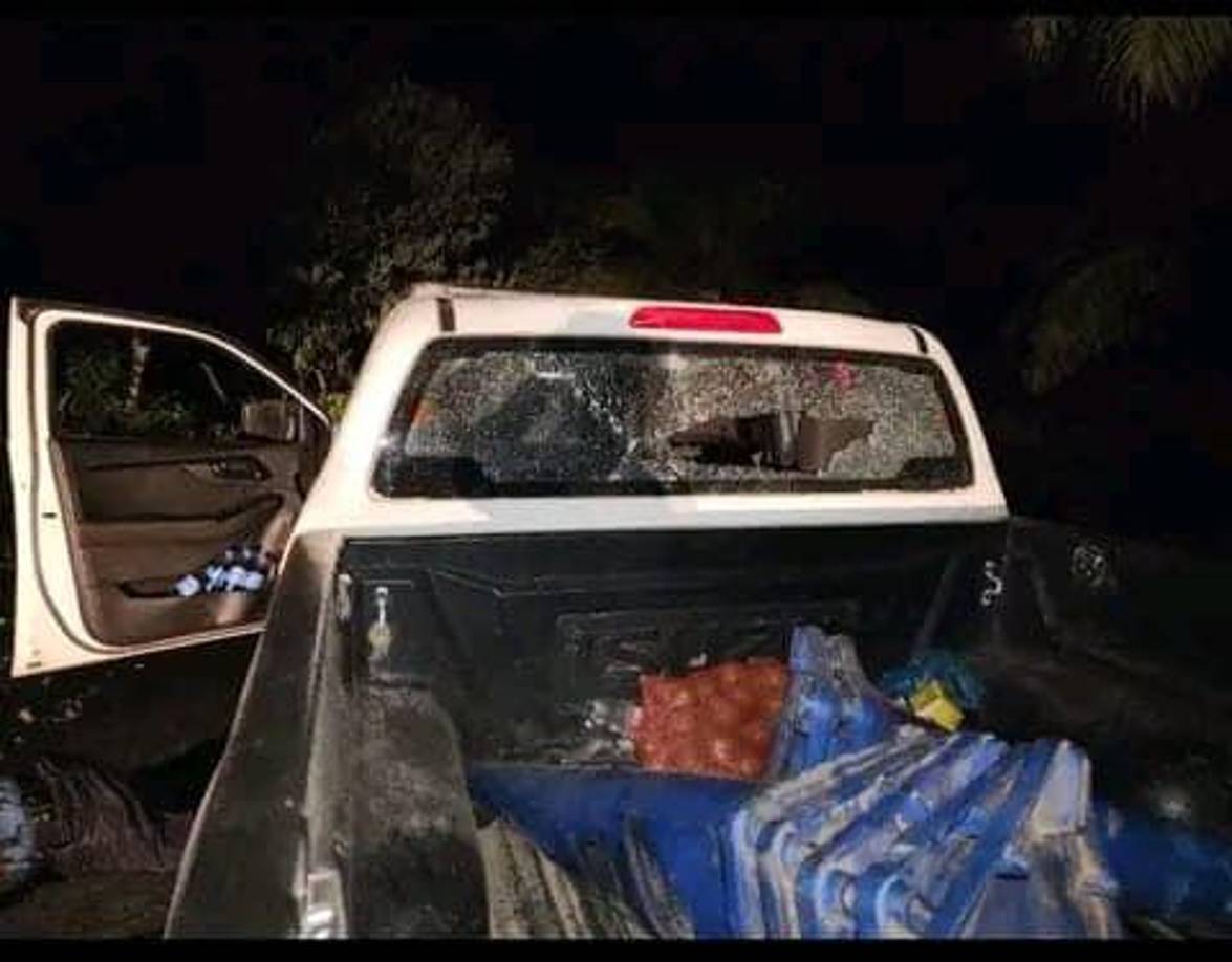 “Desde tempranas horas, a eso de las 8:00 p.m. iniciamos la búsqueda de los compañeros en vista de que no contestaban los teléfonos. A esa hora se recibió la última comunicación con ellos. Uno manifestó que iban en persecución de un Toyota pick up, modelo Hilux, pero no dieron la dirección o referencia exacta, el área es extensa y hay problemas de señal para la comunicación”, indicó el informe preliminar de la Umep 19.