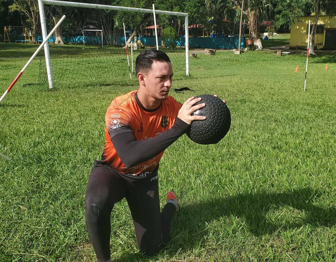 El guardameta de 23 años es señalado de supuestamente amañar un partido del actual Torneo Apertura 2024 de la Segunda División de Honduras.