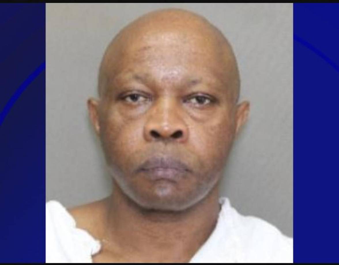 Las autoridades lograron su arresto después de que Mary Annis Bartel, quien sobrevivió a un intento de asesinato por parte de Chemirmir, reportó el incidente a la policía y logró identificarlo. EFE