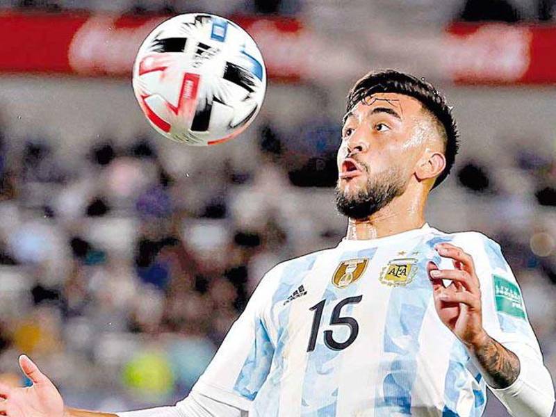 Nicolás González se desempeña como mediocampista y delantero; actualmente juega en la Fiorentina de la Serie A.