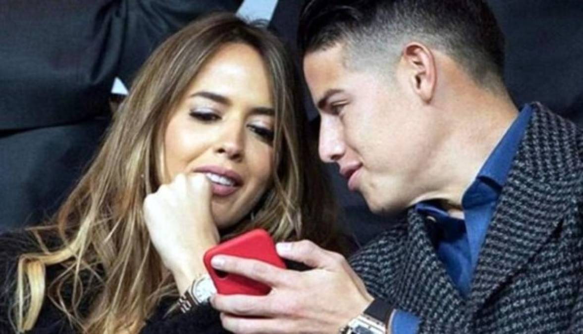 El mediocampista colombiano y la modelo venezolana se han dejado ver en un par de ocasiones y así empezó el romance.