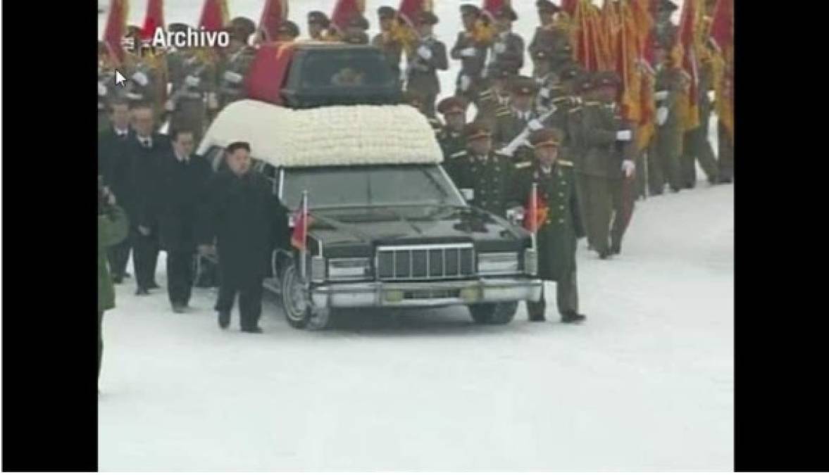 2013: Jang Song-thaek, tío del líder norcoreano y número dos del régimen, fue ejecutado en diciembre de 2013 tras ser condenado a muerte por un tribunal militar, la razón fue porque supuestamente consumía drogas.