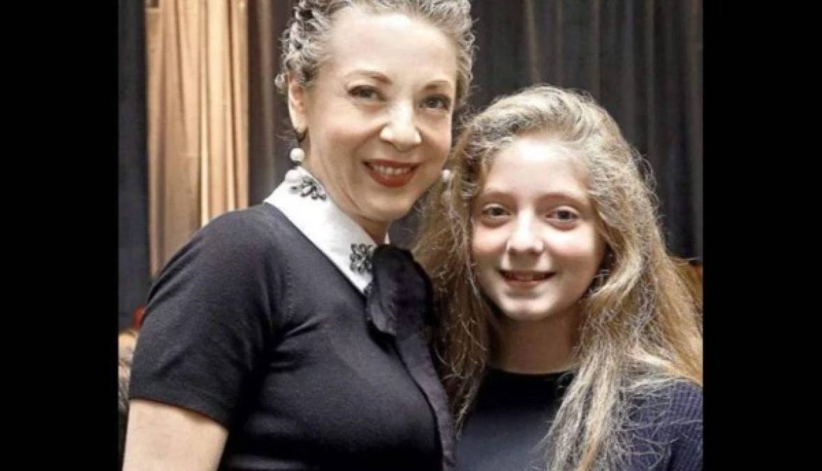 Uno de los mayores de deseos de la actriz era hacerle una fiesta de 15 años a su hija; sin embargo el cáncer no se lo permitió.