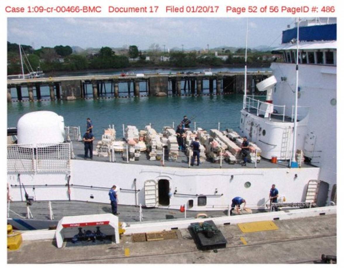 Las autoridades basarán también su caso en numerosas pruebas físicas, desde grabaciones a cargamentos de droga y de armas incautados en los últimos años.