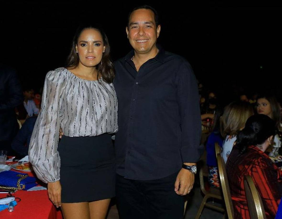 Flor y Marco Valladares. 