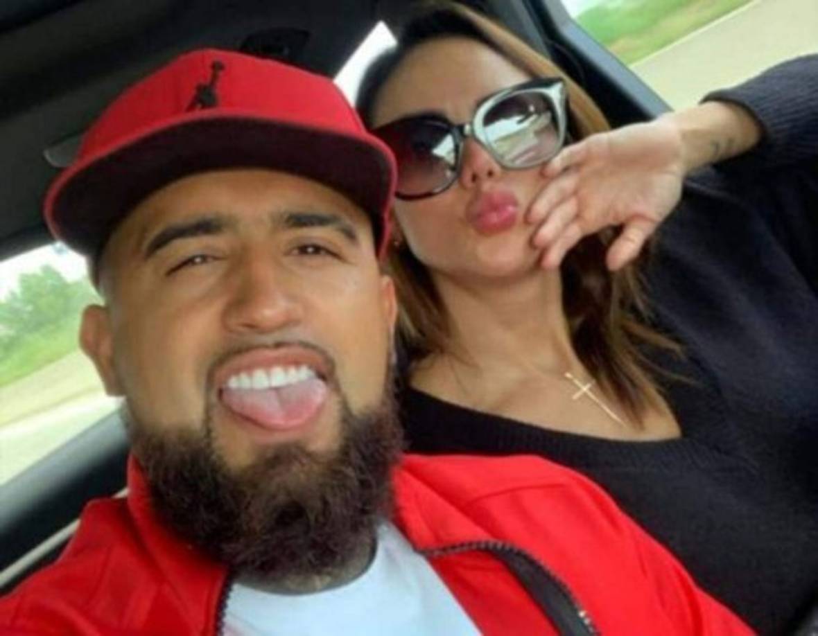 Cabe señalar que Arturo Vidal mantiene un noviazgo con la colombiana Sonia Isaza y hoy con el escándalo está metido en problemas. Fotos Instagram Sonia Isaza