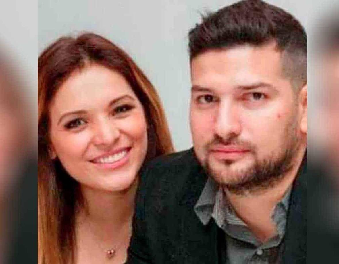 “Yo nunca quise salir a aclarar que yo nunca quise estar con Karla porque me engañó. Tú sabes cuántas veces me engañó y con quién me engañó, y con quiénes... Sabes de algunos, sabes del narcotraficante con el que me engañó... No era cualquier narcotraficante, era un líder de un cártel. Me sorprende que no haya salido, aún, en el libro donde salen las artistas de una reportera”.