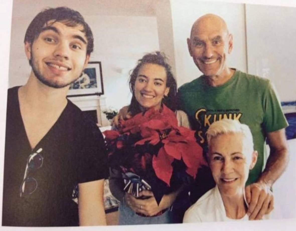 'Por fin creo que me he reconciliado con la idea de que padezco una lesión, consecuencia de la radiación, y de que tengo que vivir con ella. He pasado años de mi vida bajo el estigma del dolor, pero nunca me he dado por vencida y no me voy a rendir. Voy a seguir peleando hasta que no pueda más”, pensó en medio de su enfermedad.<br/><br/>A Marie Fredriksson le sobreviven su esposo Mikael Bolyos y sus dos hijos, su hija Inez Josefin, de 26 años, y su hijo Oscar, de 23. <br/>