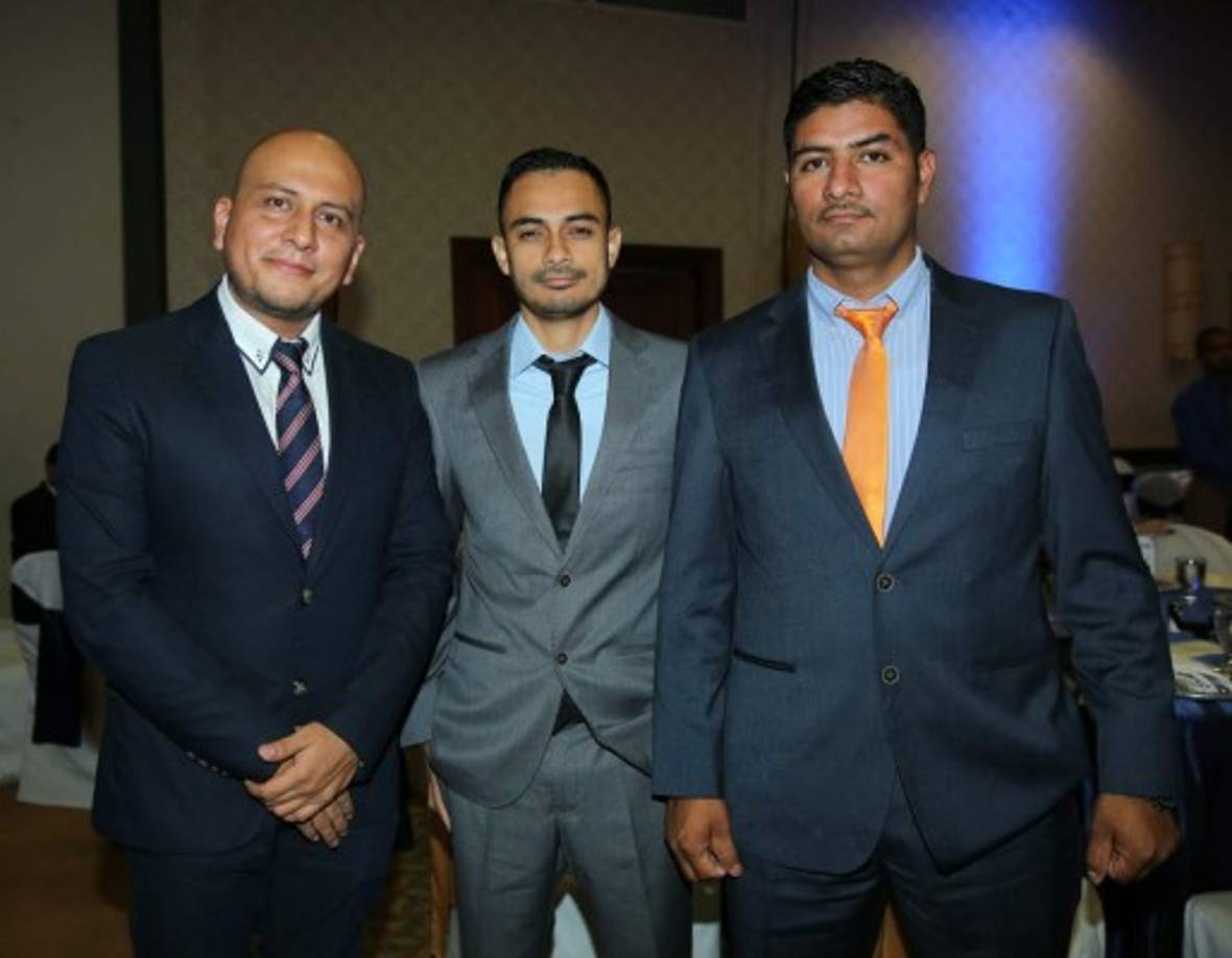 Felipe Recinos, Elvis Pérez y Wilmer García.