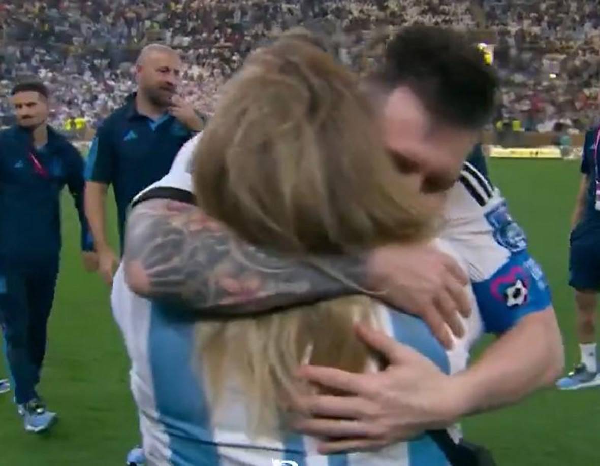 “Cuando tu mamá te felicita por ser el campeón del mundo”, decía uno de los videos más virales de la premiación.