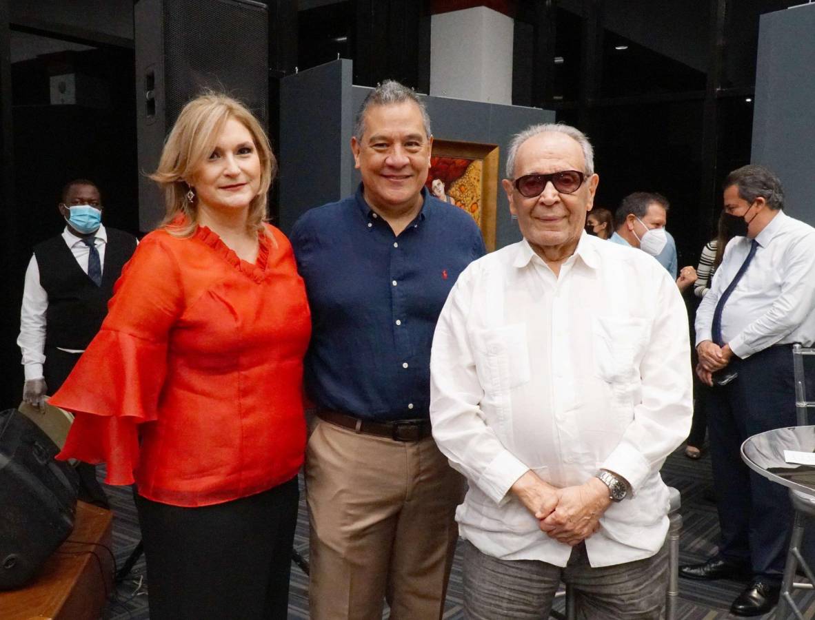 Exposición Pictórica en Torre Banpaís por su 30 aniversario