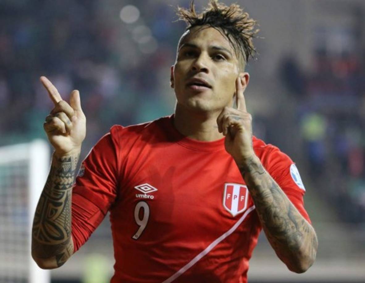 Paolo Guerrero fue presentado como el flamante fichaje de Inter de Porto Alegre tras culminar su contrato con Flamengo.