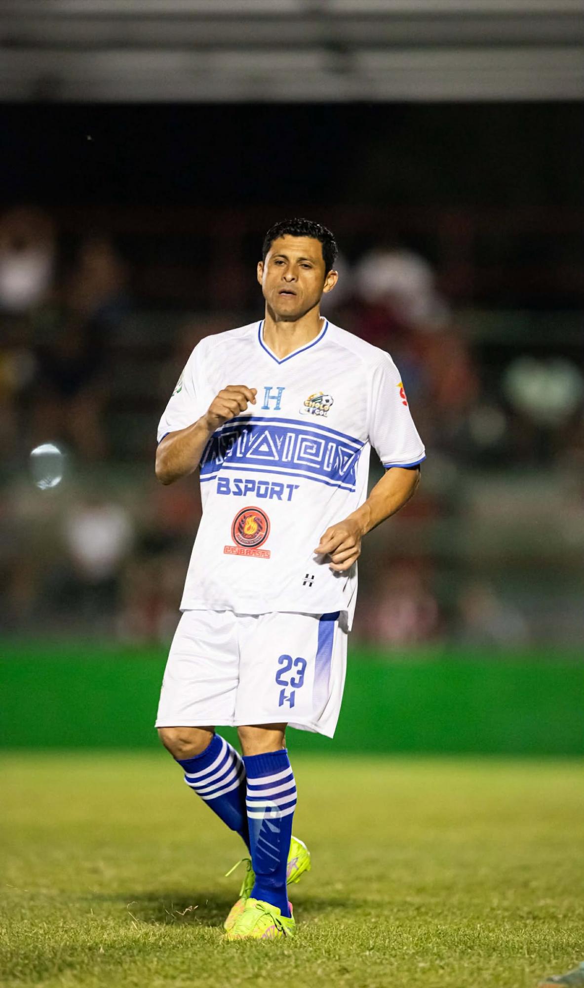 Leyendas de Honduras en Choloma: show de Rambo, reina enamora y Noel sorprende