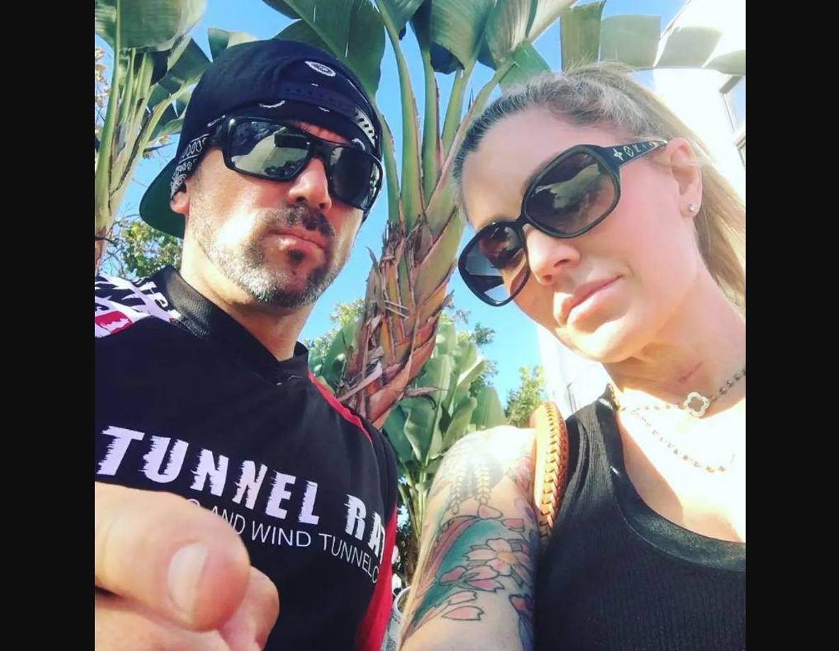 En los últimos meses de su vida, Jason David Frank estaba luchando con varios problemas personales, después de que su esposa Tammie Frank presentara los papeles de divorcio, afirmando que Jason cometió adulterio, y citando la supuesta infidelidad como una de las razones de su separación.