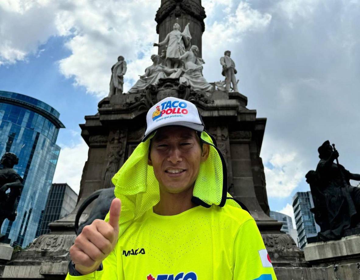 ”La Policía de México nos confirmó que el carro que nos perseguía no era de la policía, y estoy un poco más preocupado y ahora estamos en la zona donde vinieron tres camiones llenos de Policías”.