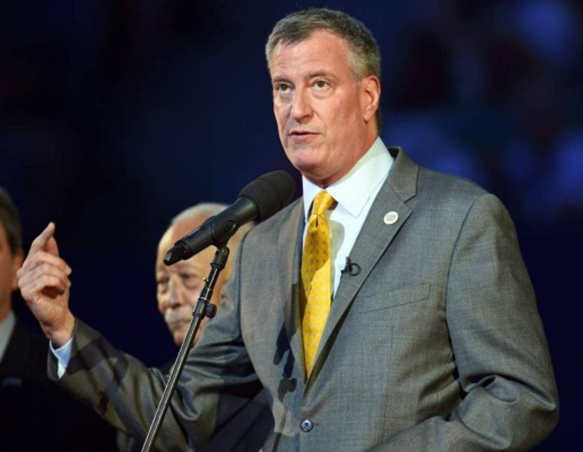 Luego de que el alcalde Bill de Blasio afirmara que 'defenderá a los inmigrantes', Trump lo calificó como el 'peor alcalde' que Nueva York haya tenido jamás.