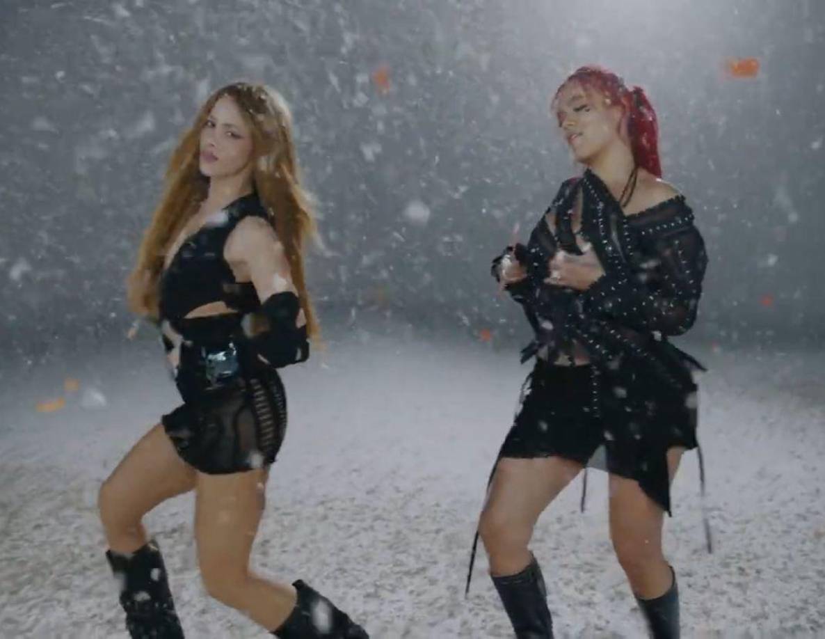 Los rumores de esta colaboración comenzaron a inicios de año, pero la noticia fue confirmada por “La Bichota” en sus redes sociales esta semana.