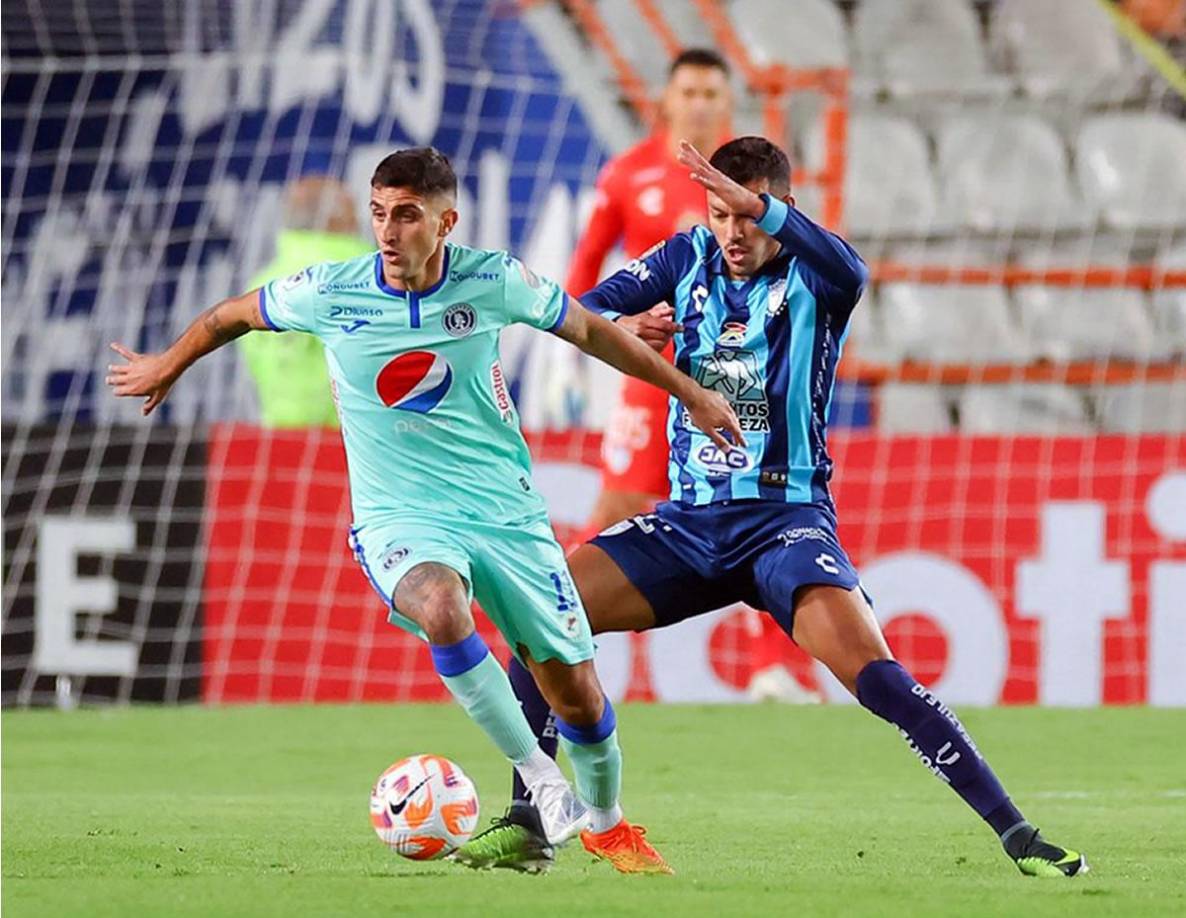 Lucas Campana - El argentino, que ha andado apagado de cara al gol en los últimos juegos, seguirá siendo el delantero que acompañe a Eddie Hernández.