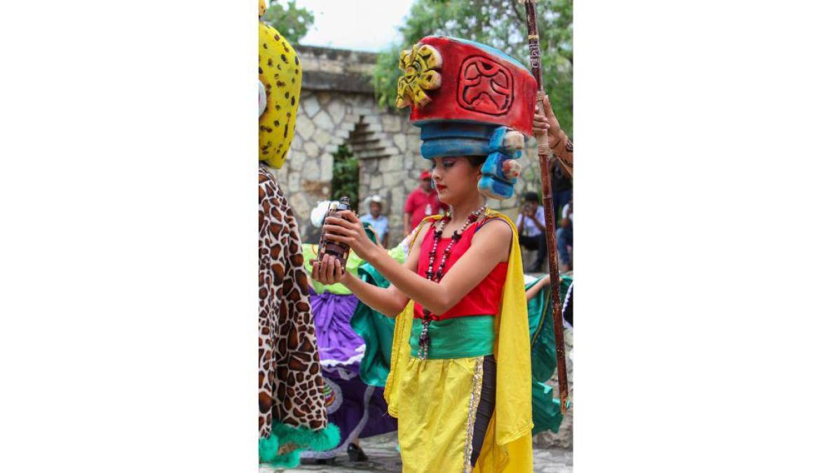 Guacamaya Fest, evento que honra al ave nacional en Copán Ruinas