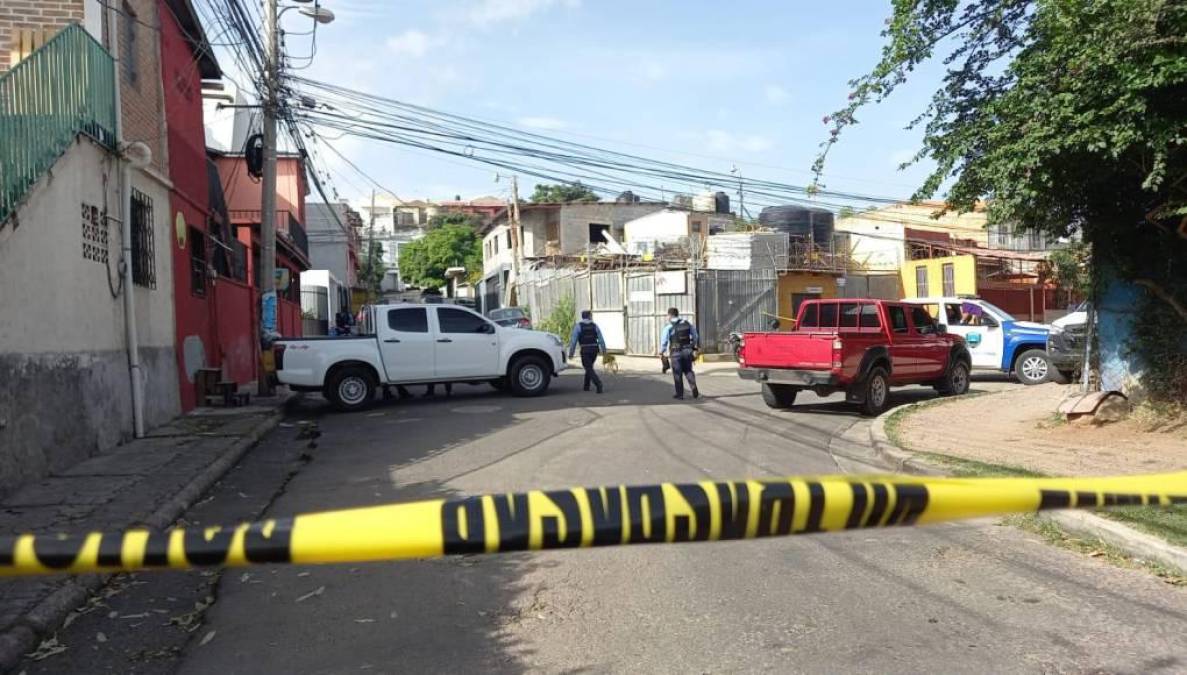 El automotor es un pickup color negro, marca Volkswagen (Amarok) fue encontrado ayer por la Policía Nacional en la colonia Miraflores Sur de Tegucigalpa.