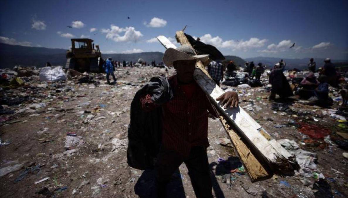 Fue hasta anoche, 24 de octubre, que se reportó el hallazgo de un cráneo humano, devorado por las aves de rapiña.