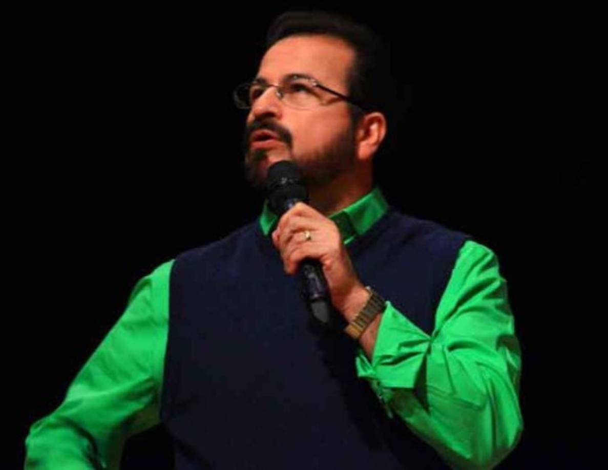 German Ponce: El pastor de la iglesia Ebenezer es aficionado del Marathón.