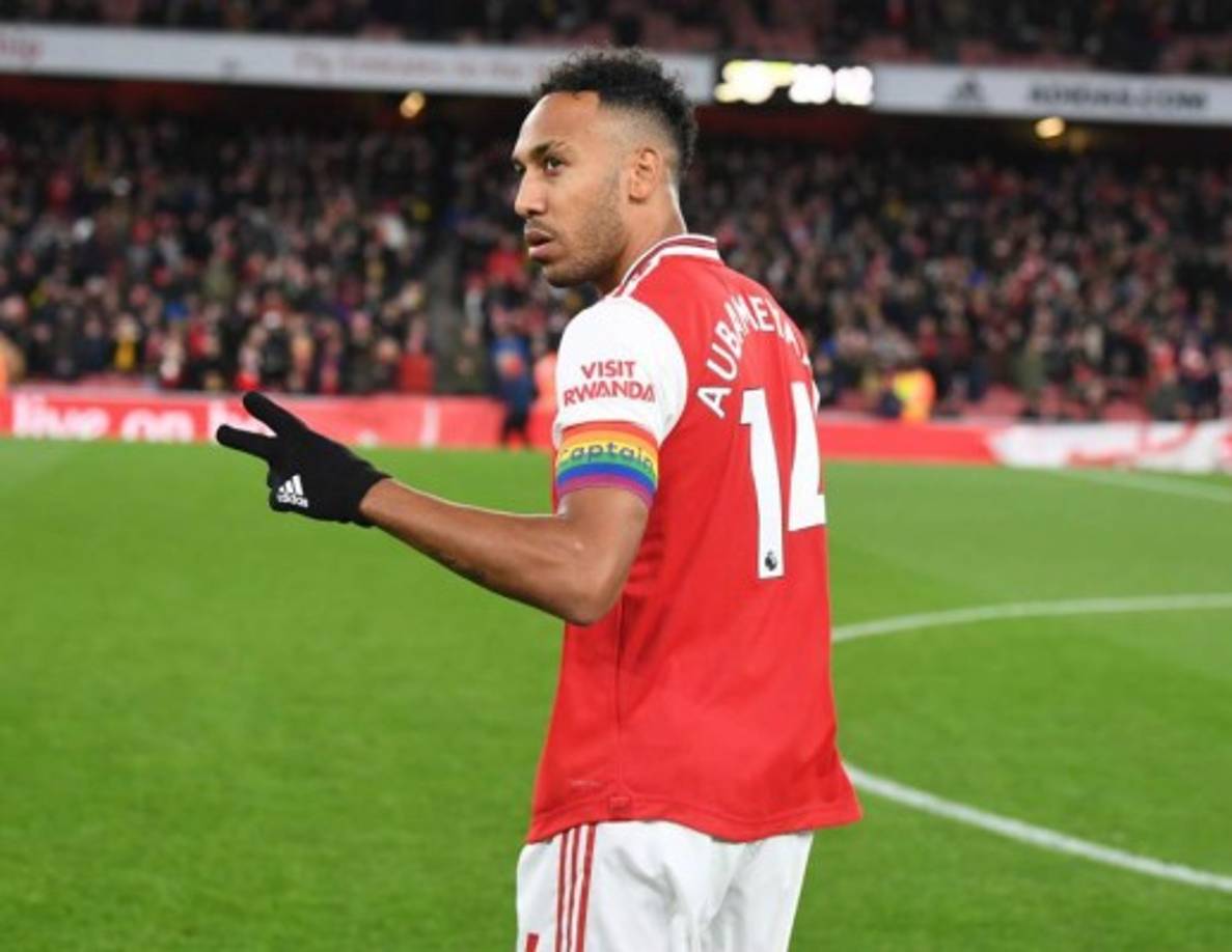 18. Pierre Emerick Aubameyang (22 puntos) - El delantero gabonés del Arsenal suma 11 goles.