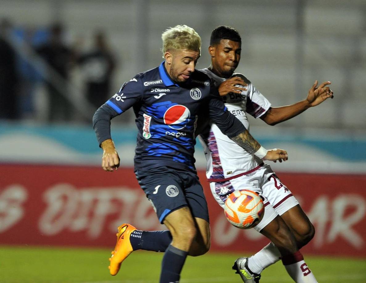 Agustín Auzmendi fue el gran protagonista de la noche para los motagüenses en el duelo contra Saprissa.