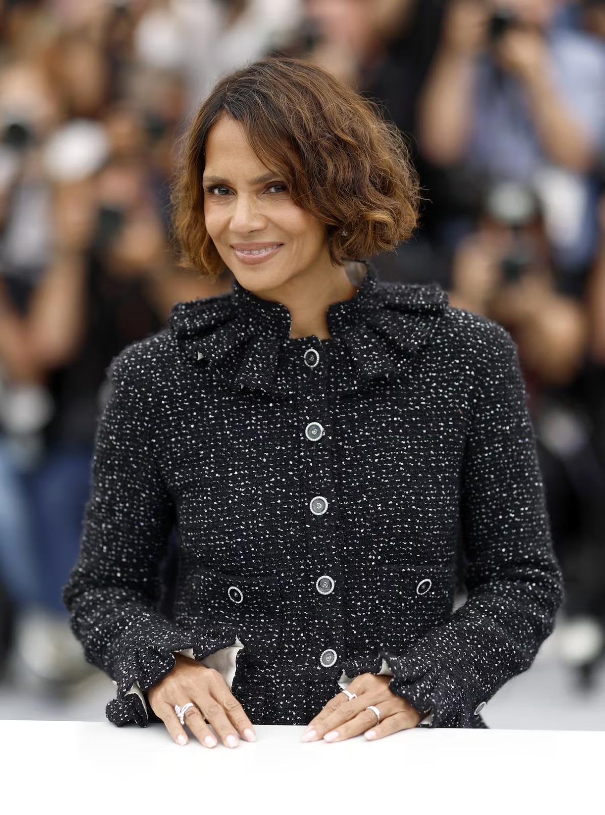 Sol, mar y bikinis: así celebra Halle Berry sus 60 años en Fiji