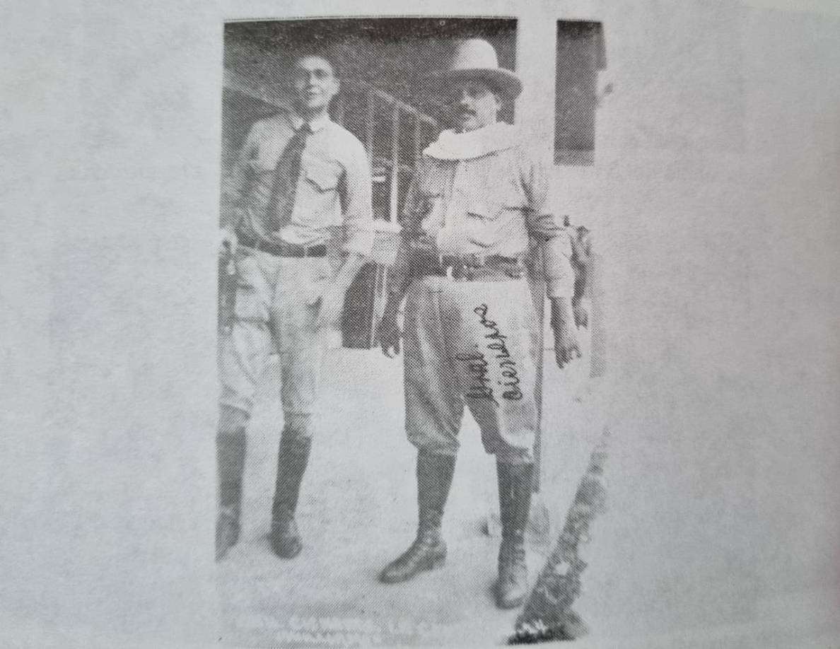 El general Salvador Cisneros defendió inútilmente la Plaza de La Ceiba ante el avance de las fuerzas del general Vicente Tosta, quien atacó La Ceiba en marzo de 1924. Los muertos de esa guerra civil están sepultados en el cementerio del barrio Inglés de La Ceiba. 