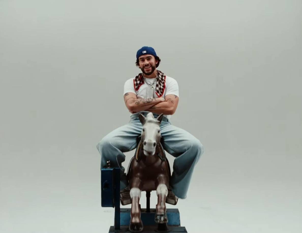 Bad Bunny y Edgar Vivar no son los únicos famosos señalados en estas investigaciónes. También se mencionan al músico Roberto Blades, el productor Adolfo Aguilar, la actriz Angélica Aragón y el actor Gabriel Soto, todos ellos provienen de diferentes países. 