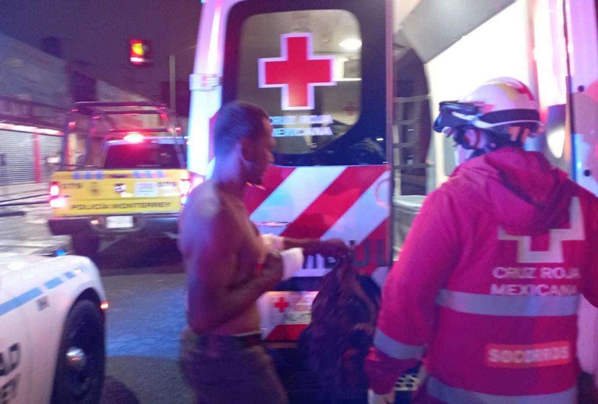 Ladrones acuchillan a migrante hondureño porque no andaba dinero en México