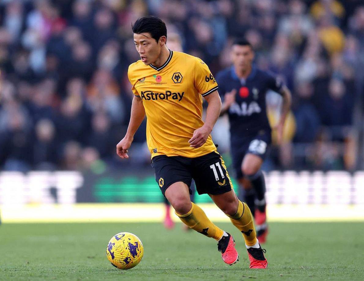Según L’Equipe, el Olympique de Marsella estaría muy interesado en hacerse con los servicios del surcoreano Hee-Chan Hwang del Wolves de la Premier League.