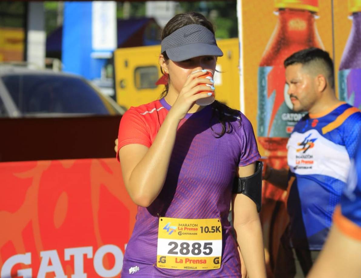 Otra de las hermosas chicas que pudimos captar en la competencia de atletismo más importante de Honduras.