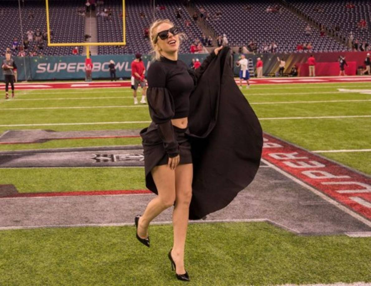 Lady Gaga es bien conocida por sus abiertas posiciones políticas y sus extravagantes vestimentas, pero durante su próxima presentación en el Superbowl dice que solo enviará un mensaje de inclusión.