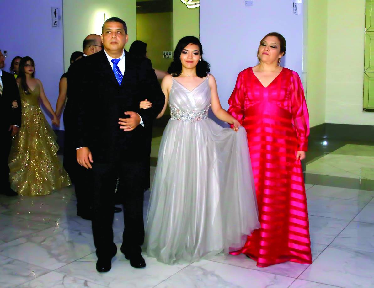 Juan Carlos Vaquedano, Natalia Vaquedano y Nancy de Vaquedano