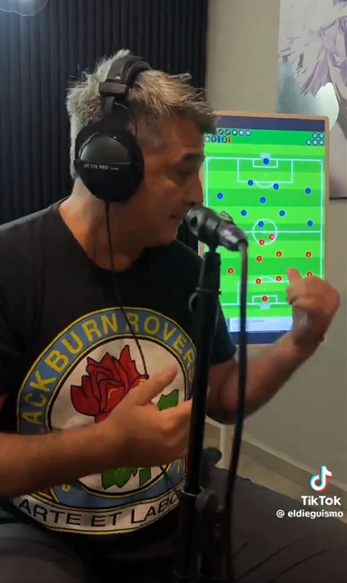 Diego Vázquez reaparece y sorprende con su nueva faceta tras salida de Motagua